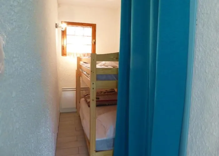 T2 Renove, Proche Et Commerces, Balcon, Parking, Accepte Petits Animaux - Fr-1-776-56 *